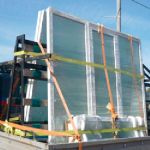 Бычок с пирамидой Перевозка окон