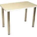 Обеденные столы на хромированных ногах