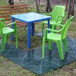 Пластиковая плитка-дорожка для дачи, сада и огорода - удобная сборка