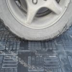 Промышленное покрытие для пола в цехе или ангаре модульный резиновый паркет