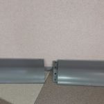 Промышленный напольный плинтус из ПВХ для финишной отделки пола и стен