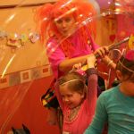 Тамада. шоу мыльных пузырей. шоколадный фонтан. выпускной. клоун