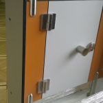 Нержавеющая монтажная фурнитура для сантехкабин туалетных hpl