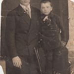 Реставрация старых или повреждённых фотографий, а также отрисовка