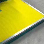 Сборное напольное покрытие из полимерной плитки для пола производственных цехов